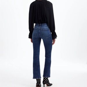Brand New Madewell Kick Out Crop mid rise Jeans
